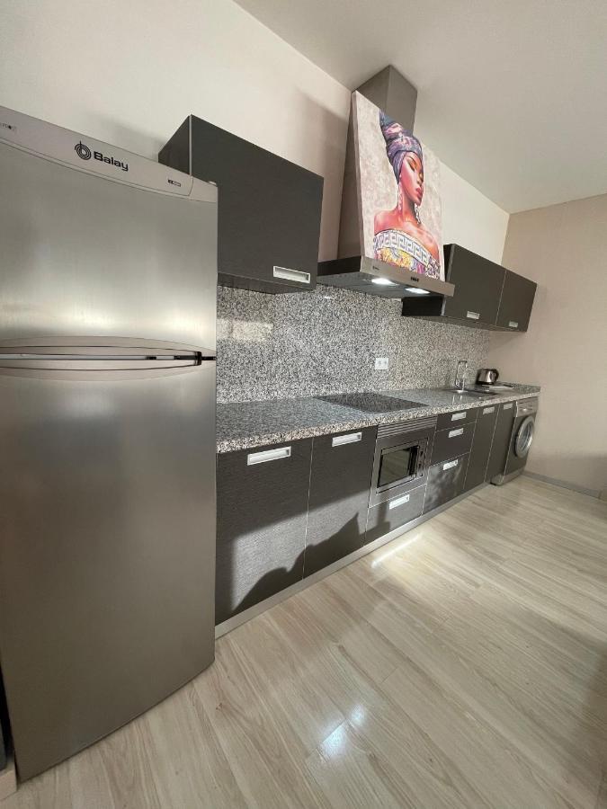 Apartamento Con Piscina Y Parking Daire Valensiya Dış mekan fotoğraf